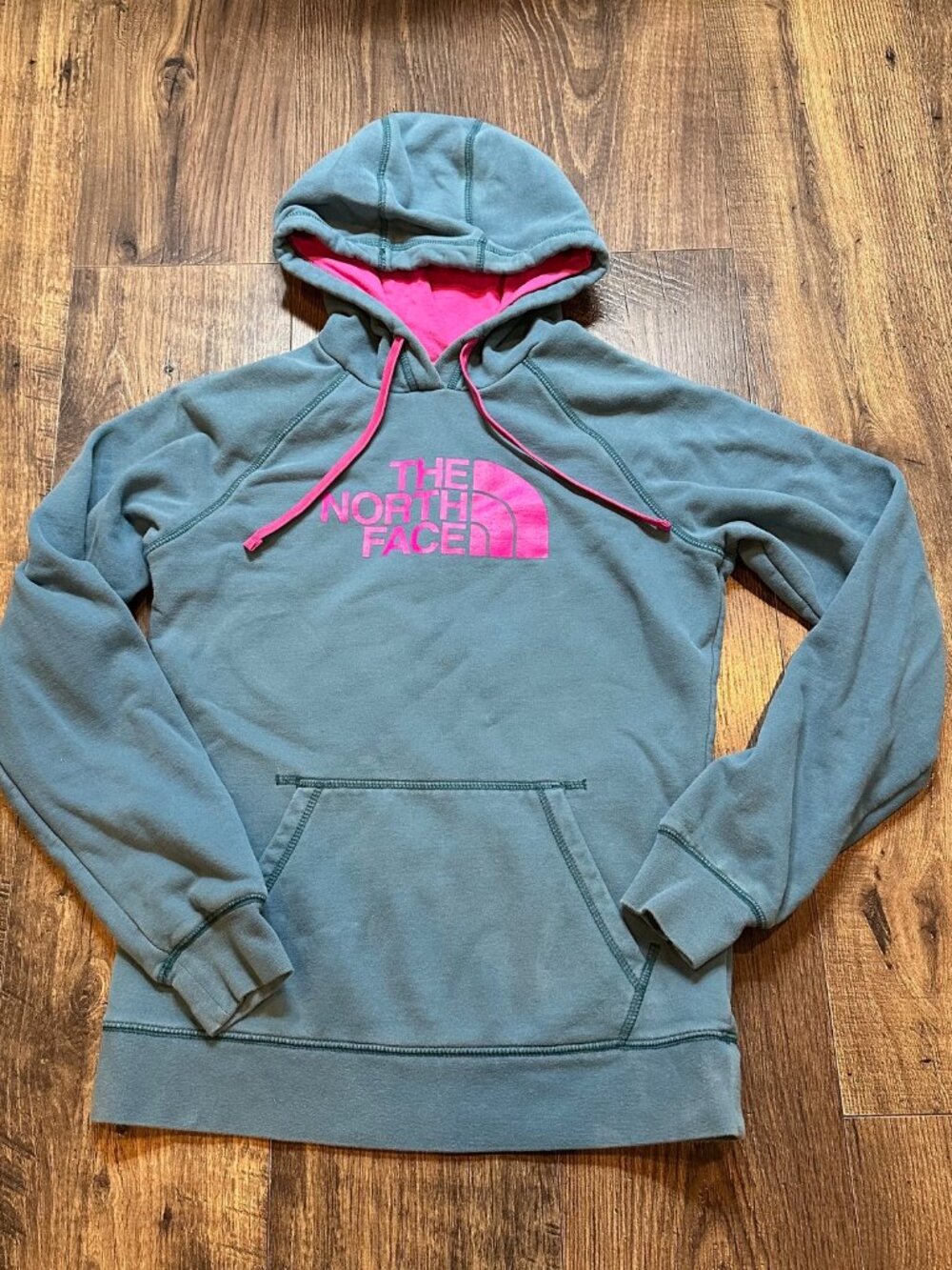 GUC Women's The North Face Pullover Hoodie Sweatshirt, Teal & Magenta, Size: M